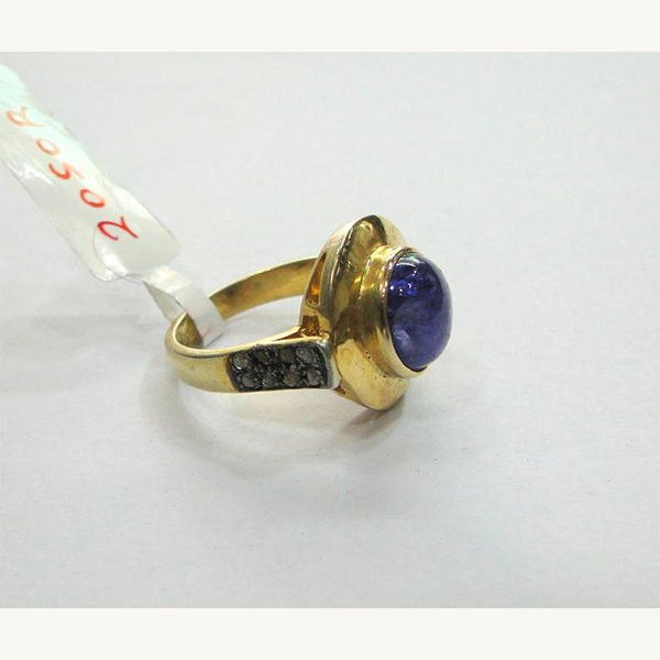 natural and artistic